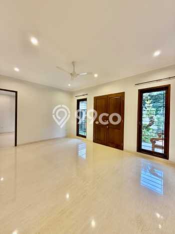 Hunian Elit LB 500m2 Siap Huni Desain Elegan di Lebak Bulus, Jakarta Selatan Hunian Elit LB 500m2 Siap Huni Desain Elegan di Lebak Bulus, Jakarta Selatan