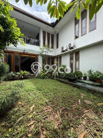 Rumah Elit Modern Siap Huni di Pondok Indah Jakarta Selatan Rumah Elit Modern Siap Huni di Pondok Indah Jakarta Selatan
