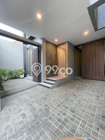 Hunian Mewah LB 255m2 Siap Pakai Desain Elegan di Pondok Indah, Jakarta Selatan Hunian Mewah LB 255m2 Siap Pakai Desain Elegan di Pondok Indah, Jakarta Selatan