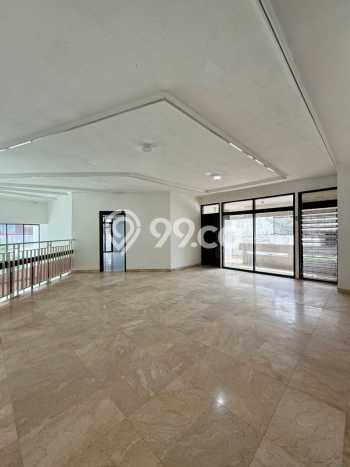 Jual Rumah Luas Elegan Dengan View Eksklusif di Kemang, Jakarta Selatan Jual Rumah Luas Elegan Dengan View Eksklusif di Kemang, Jakarta Selatan