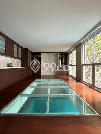 Rumah Elit Modern Tanpa Renovasi di Pondok Pinang Jakarta Selatan Rumah Elit Modern Tanpa Renovasi di Pondok Pinang Jakarta Selatan