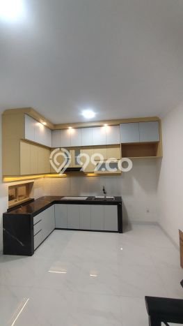 Rumah Modern Minimalis 4 Kamar Siap Huni di Cinere Rumah Modern Minimalis 4 Kamar Siap Huni di Cinere