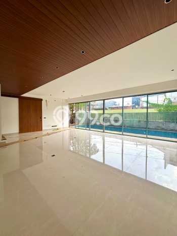 Ready to Use! Luxury House LT 357m2 Desain Elegan di Pondok Indah Ready to Use! Luxury House LT 357m2 Desain Elegan di Pondok Indah