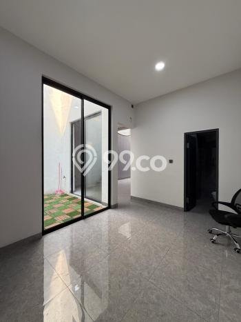 Jual Rumah Mewah Megah Dengan View Eksklusif di Pondok Indah, Jakarta Selatan Jual Rumah Mewah Megah Dengan View Eksklusif di Pondok Indah, Jakarta Selatan