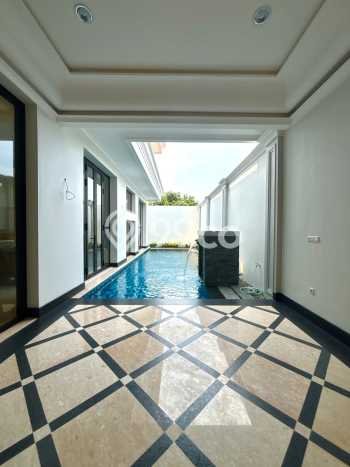 Hunian Mewah LB 600m2 Siap Huni Desain Elegan di Cipete, Jakarta Selatan Hunian Mewah LB 600m2 Siap Huni Desain Elegan di Cipete, Jakarta Selatan