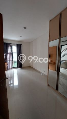 For Sale Rumah 3 Kamar Lokasi Strategis Bagus dan Strategis di BSD For Sale Rumah 3 Kamar Lokasi Strategis Bagus dan Strategis di BSD
