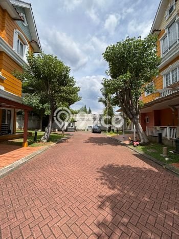 Rumah Luas Asri 2 KT Siap Huni di Gading Serpong Tangerang Rumah Luas Asri 2 KT Siap Huni di Gading Serpong Tangerang
