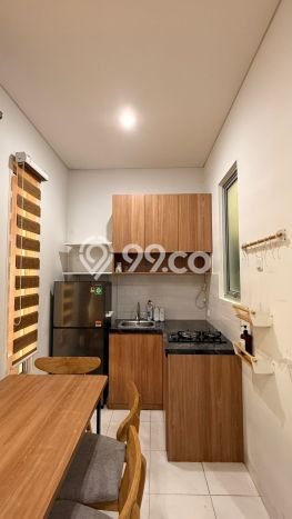 Jual Rumah Eksklusif 2 KT di Gading Serpong, Tangerang Jual Rumah Eksklusif 2 KT di Gading Serpong, Tangerang