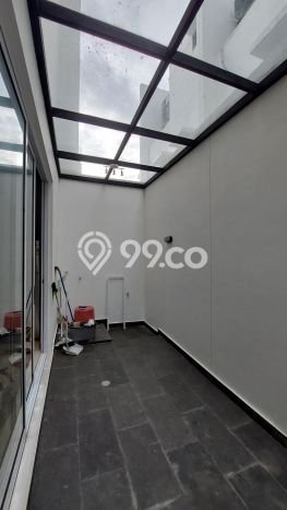 For Sale Rumah 3 Kamar Lokasi Strategis Bagus dan Strategis di BSD For Sale Rumah 3 Kamar Lokasi Strategis Bagus dan Strategis di BSD