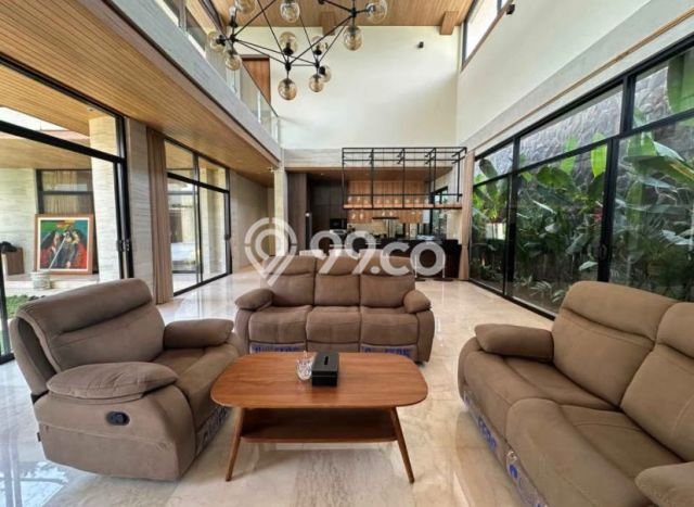 KESEMPATAN EMAS! Vila di , Ukuran 500m2m², Kawasan Potensial dengan prospek naik KESEMPATAN EMAS! Vila di , Ukuran 500m2m², Kawasan Potensial dengan prospek naik