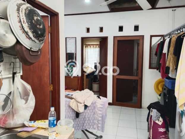 Vila Terawat Kawasan , Dimensi 612m2m², Lingkungan Tenang dan nyaman Vila Terawat Kawasan , Dimensi 612m2m², Lingkungan Tenang dan nyaman