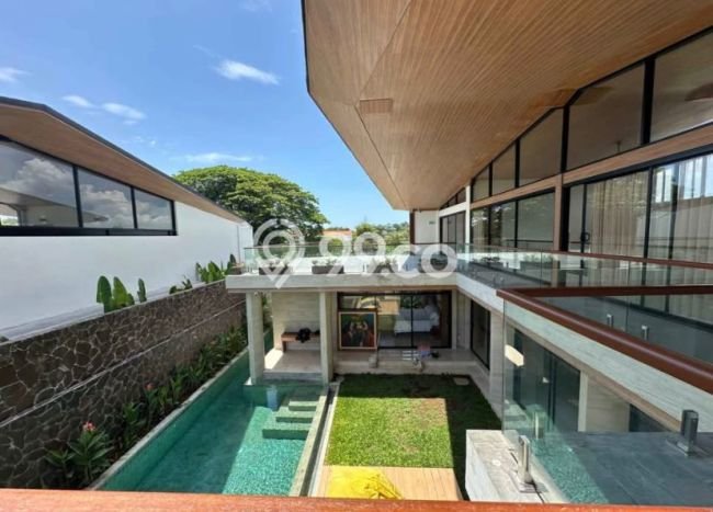 KESEMPATAN EMAS! Vila di , Ukuran 500m2m², Kawasan Potensial dengan prospek naik KESEMPATAN EMAS! Vila di , Ukuran 500m2m², Kawasan Potensial dengan prospek naik