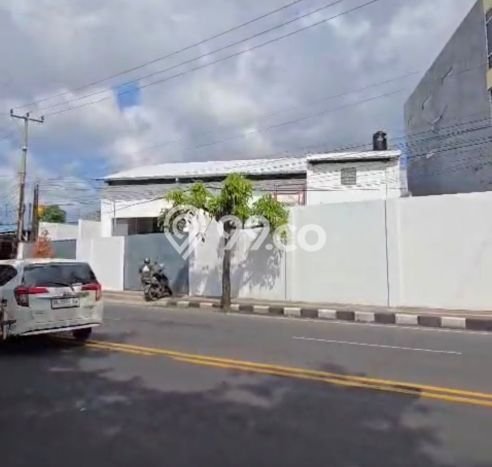 Gudang Dijual Lokasi Stratagis di Denpasar Barat Denpasar Cocok untuk Investasi Gudang Dijual Lokasi Stratagis di Denpasar Barat Denpasar Cocok untuk Investasi