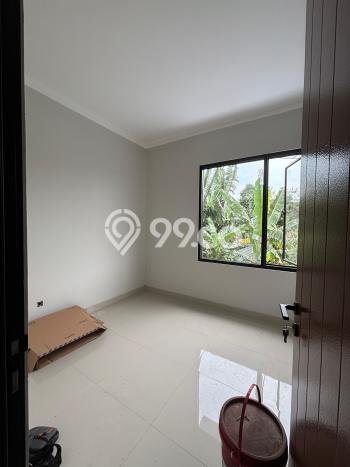 Rumah Minimalis 3 Kamar LT 97m2 di Graha Raya Rumah Minimalis 3 Kamar LT 97m2 di Graha Raya