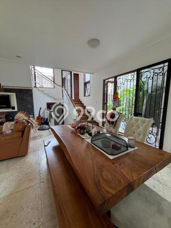 Dijual Rumah Mewah Elegan Dengan View Eksklusif di Bintaro, Tangerang Selatan Dijual Rumah Mewah Elegan Dengan View Eksklusif di Bintaro, Tangerang Selatan
