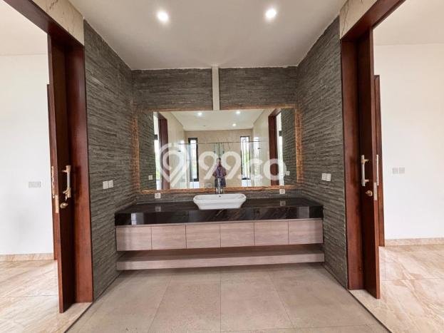 Dijual Hunian Mewah dengan Fasilitas Sekitar Lengkap di BSD, Tangerang Selatan Dijual Hunian Mewah dengan Fasilitas Sekitar Lengkap di BSD, Tangerang Selatan