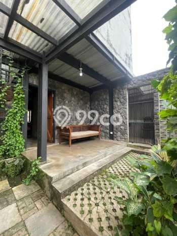 Ready to Use! Premium House LT 189m2 Desain Modern di Bintaro Ready to Use! Premium House LT 189m2 Desain Modern di Bintaro