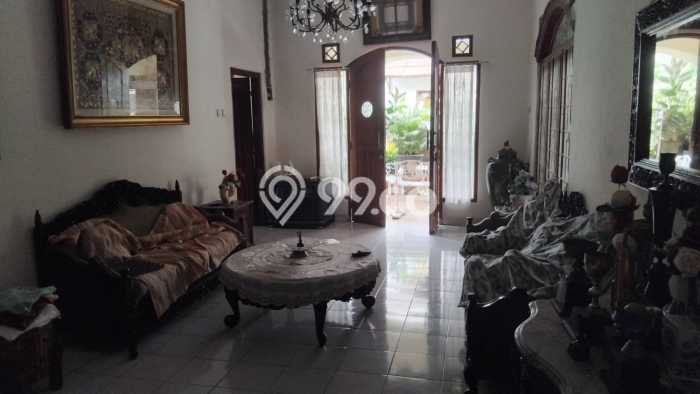 Siap Huni Hunian Elit 12 Kamar di Mampang Prapatan Dekat ke Mana Pun Siap Huni Hunian Elit 12 Kamar di Mampang Prapatan Dekat ke Mana Pun