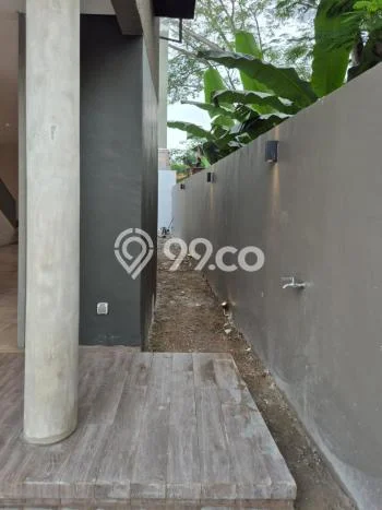 For Sale Hunian Rumah Terawat 3 KT di Bintaro, Tangerang Selatan For Sale Hunian Rumah Terawat 3 KT di Bintaro, Tangerang Selatan
