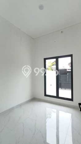 For Sale! Luxury House LT 135m2 Desain Modern di BSD For Sale! Luxury House LT 135m2 Desain Modern di BSD