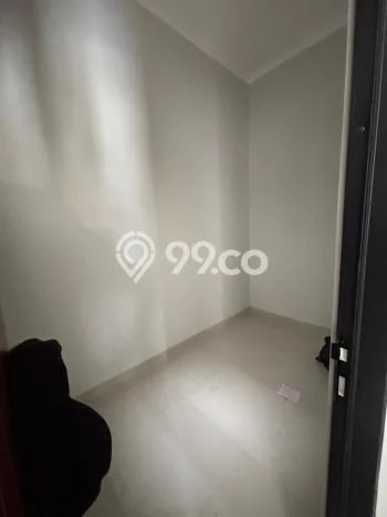 Rumah Minimalis 3 Kamar LT 97m2 di Graha Raya Rumah Minimalis 3 Kamar LT 97m2 di Graha Raya