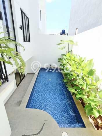 Dijual Rumah Luas Elegan Dengan View Cantik di Radio Dalam, Jakarta Selatan Dijual Rumah Luas Elegan Dengan View Cantik di Radio Dalam, Jakarta Selatan