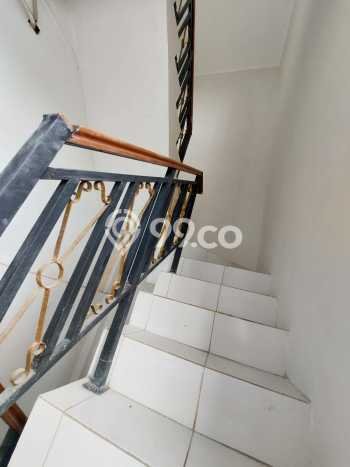 Unit Ruko Dijual di Serpong Tangerang Selatan Luas Bangunan 180m2 Unit Ruko Dijual di Serpong Tangerang Selatan Luas Bangunan 180m2