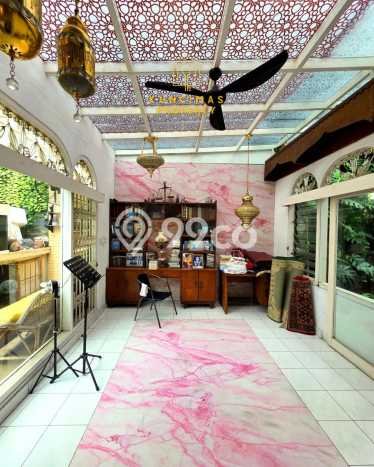 Hunian Mewah Dijual LT 685m2 di Menteng, Jakarta Pusat Hunian Mewah Dijual LT 685m2 di Menteng, Jakarta Pusat