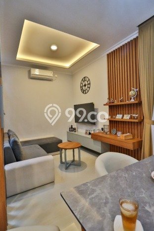 Hunian Elit LB 200m2 Siap Pakai Desain Elegan di Pondok Indah, Jakarta Selatan Hunian Elit LB 200m2 Siap Pakai Desain Elegan di Pondok Indah, Jakarta Selatan
