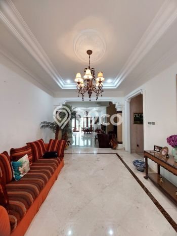 Dijual Rumah Premium dengan Fasilitas Sekitar Komplit di Cilandak, Jakarta Selatan Dijual Rumah Premium dengan Fasilitas Sekitar Komplit di Cilandak, Jakarta Selatan