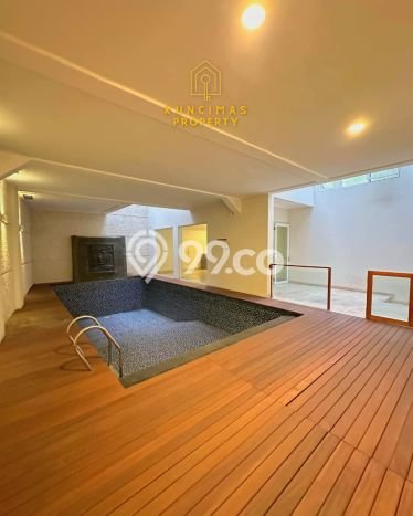 Hot Offer Hunian Mewah Ideal dan Luas di Kebayoran Baru, Jakarta Selatan Hot Offer Hunian Mewah Ideal dan Luas di Kebayoran Baru, Jakarta Selatan