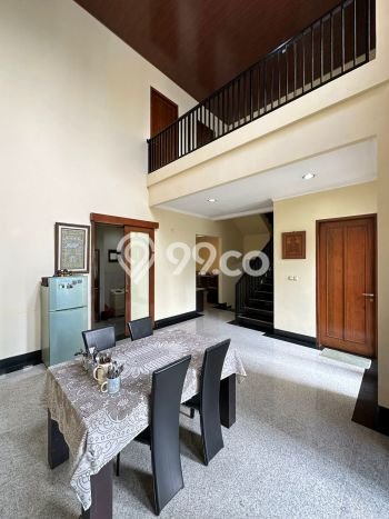 Dijual Rumah Mewah Elegan Dengan View Cantik di Antasari, Jakarta Selatan Dijual Rumah Mewah Elegan Dengan View Cantik di Antasari, Jakarta Selatan