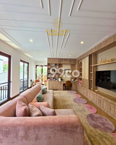 Rumah Mewah LB 405m2 Siap Huni Desain Elegan di Kemang, Jakarta Selatan Rumah Mewah LB 405m2 Siap Huni Desain Elegan di Kemang, Jakarta Selatan