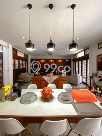 Hunian Elit LB 420m2 Siap Pakai Desain Elegan di Pejaten, Jakarta Selatan Hunian Elit LB 420m2 Siap Pakai Desain Elegan di Pejaten, Jakarta Selatan