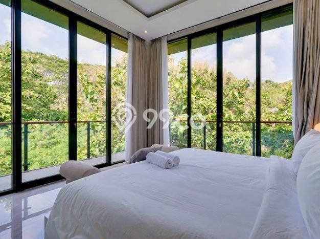 Jual Rumah Luas Megah Dengan View Cantik di Nusa Dua, Badung Jual Rumah Luas Megah Dengan View Cantik di Nusa Dua, Badung