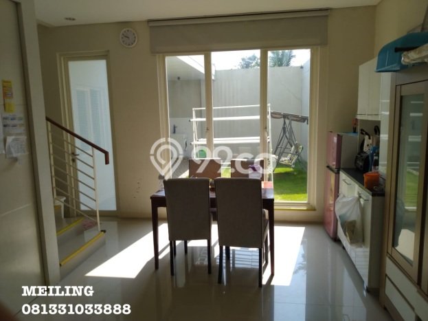 Rumah Disewakan Surabaya LT 115m2 LB 101m2 Kawasan Citraland Rumah Disewakan Surabaya LT 115m2 LB 101m2 Kawasan Citraland