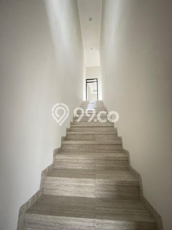 Rumah Minimalis 3 KT di Surabaya Kota Surabaya Unfurnished Rumah Minimalis 3 KT di Surabaya Kota Surabaya Unfurnished