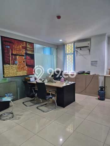 Ruko Komersial Dijual di Kemayoran Jakarta Pusat LT 578m2 & LB 2000m2 Ruko Komersial Dijual di Kemayoran Jakarta Pusat LT 578m2 & LB 2000m2