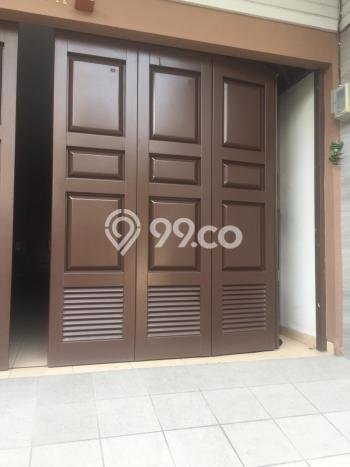 Rumah Elit LB 450m2 Siap Pakai Desain Elegan di Sunter, Jakarta Utara Rumah Elit LB 450m2 Siap Pakai Desain Elegan di Sunter, Jakarta Utara