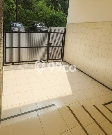 Ready to Use! Premium House LT 96m2 Desain Elegan di Pegangsaan Ready to Use! Premium House LT 96m2 Desain Elegan di Pegangsaan
