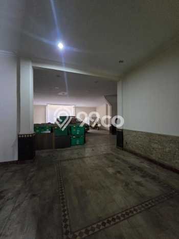 Ready to Use! Premium House LT 304m2 Desain Modern di Sunter Ready to Use! Premium House LT 304m2 Desain Modern di Sunter