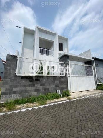 For Sale Rumah 5 Kamar Lokasi Strategis Bagus dan Strategis di Karangploso For Sale Rumah 5 Kamar Lokasi Strategis Bagus dan Strategis di Karangploso