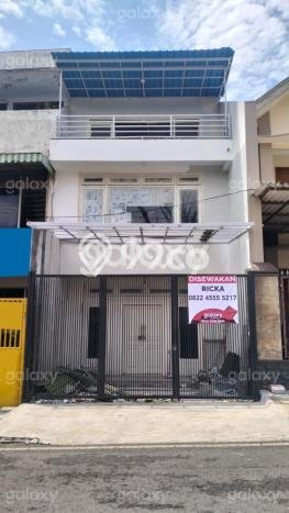 Ruko Disewakan Lokasi Blimbing Malang Harga Spesial! Ruko Disewakan Lokasi Blimbing Malang Harga Spesial!