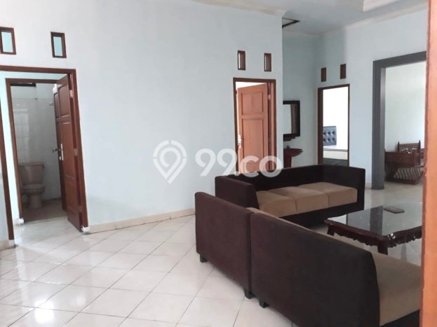 Rumah Elit Modern Tanpa Renovasi di Kayu Putih Jakarta Timur Rumah Elit Modern Tanpa Renovasi di Kayu Putih Jakarta Timur