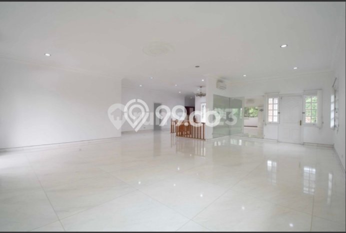 Dijual Rumah Premium dengan Fasilitas Sekitar Komplit di Menteng, Jakarta Pusat Dijual Rumah Premium dengan Fasilitas Sekitar Komplit di Menteng, Jakarta Pusat