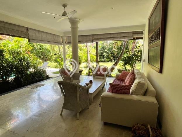 Dijual Vila di , Ukuran 885m2m², Lingkungan Asri Dijual Vila di , Ukuran 885m2m², Lingkungan Asri