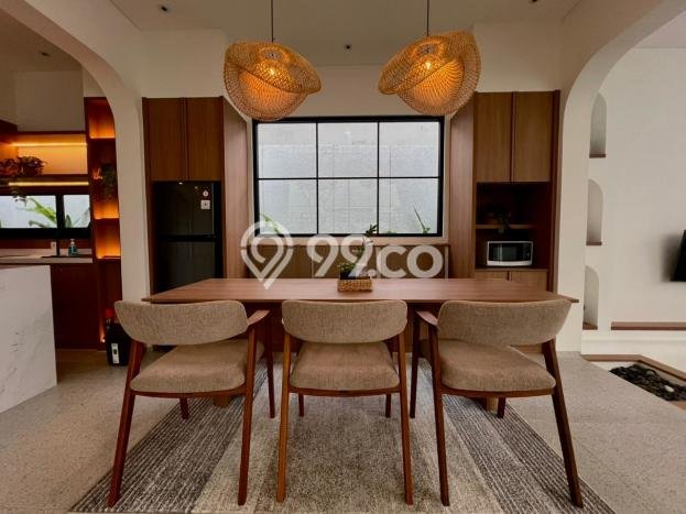 HARGA TERBAIK! Vila Kawasan Kuta Utara, Dimensi 246m2m², Lokasi Eksklusif dengan privasi terjaga HARGA TERBAIK! Vila Kawasan Kuta Utara, Dimensi 246m2m², Lokasi Eksklusif dengan privasi terjaga