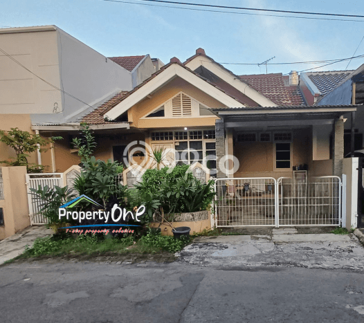 Jual Rumah Strategis Bagus Punya 3 KT di BSD Tangerang Selatan SHM Jual Rumah Strategis Bagus Punya 3 KT di BSD Tangerang Selatan SHM