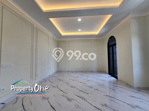 For Sale Rumah Mewah Exclusive di BSD, Tangerang Selatan For Sale Rumah Mewah Exclusive di BSD, Tangerang Selatan
