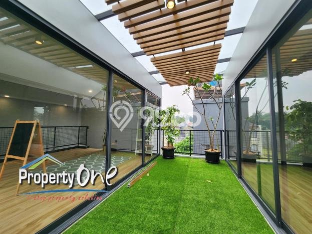 For Sale! Luxury House LT 252m2 Desain Modern di BSD City For Sale! Luxury House LT 252m2 Desain Modern di BSD City